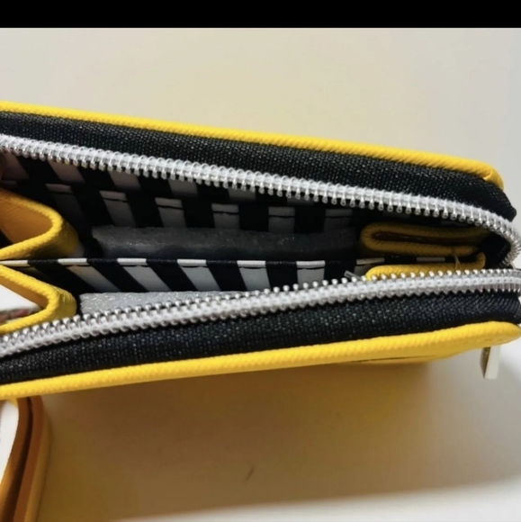 Marc Tetro Dachshund Dog Doxie Lined & Zippered Wristlet Wallet 4.75 x3.5 NEW - Picture 4 of 8